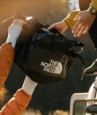 <center><b>THE NORTH FACE</b></center></br>