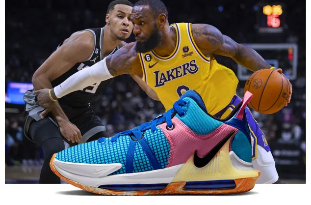 <center><b>NIKE JEBRON</center></b>