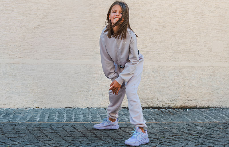 <center>PONUDA ZA DJEVOJČICE</center>