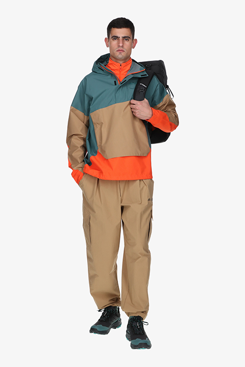 <br><center><big><b>adidas Terrex</b></big></center></br>