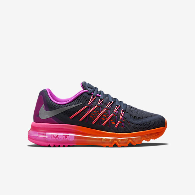 NIKE AIR MAX 2015