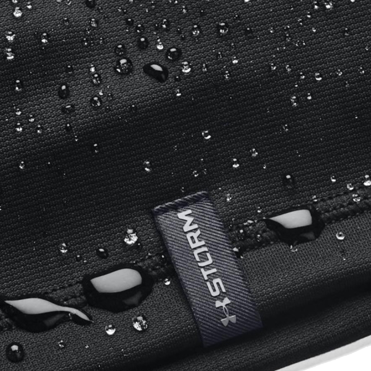 UNDER ARMOUR Storm 