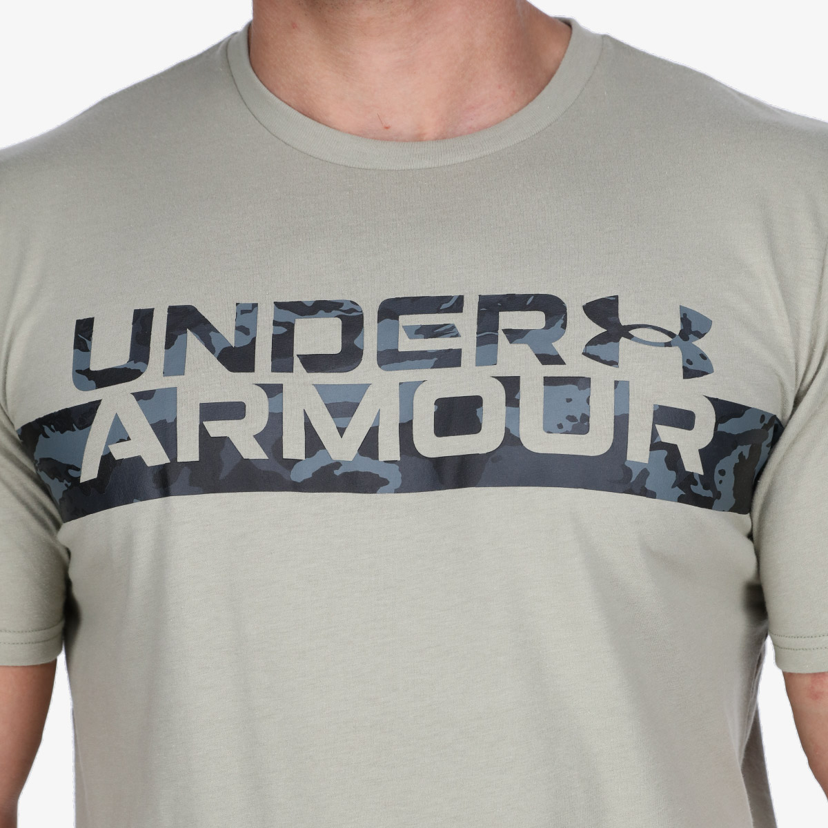 Under Armour UA Camo Chest Stripe Short Sleeve 