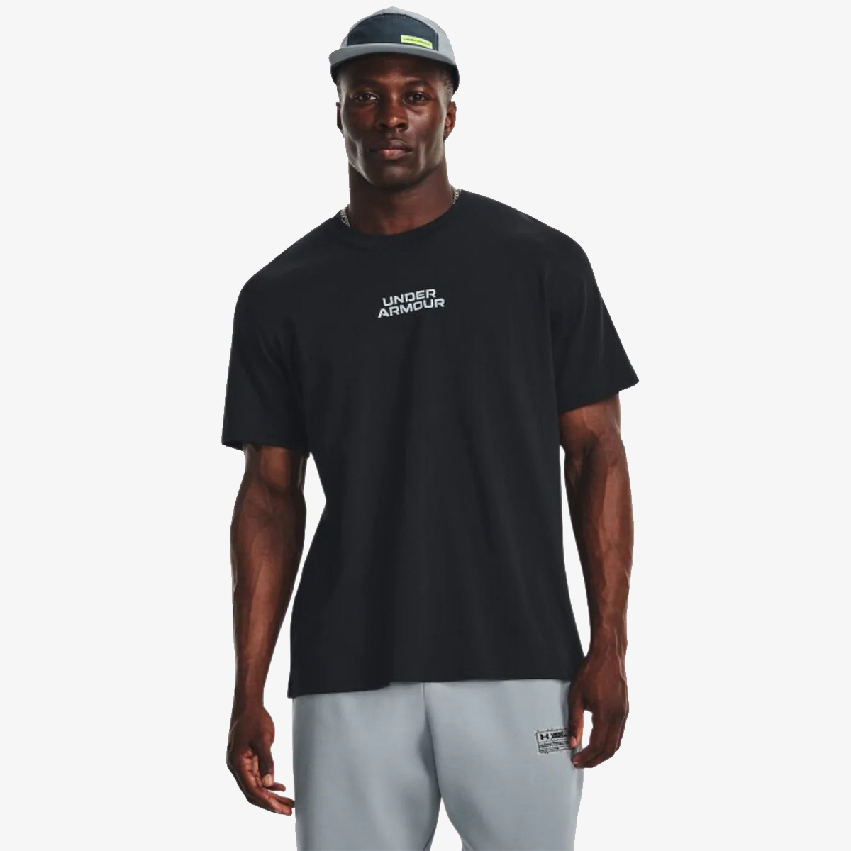 UA OUTLINE HEAVYWEIGHT SS 