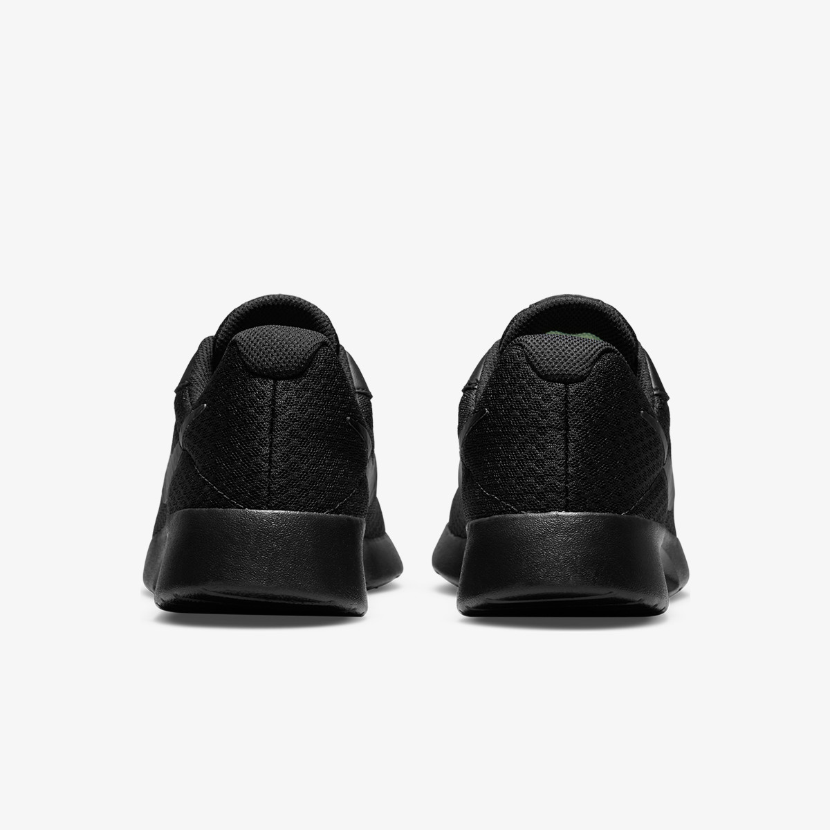 NIKE Tanjun 
