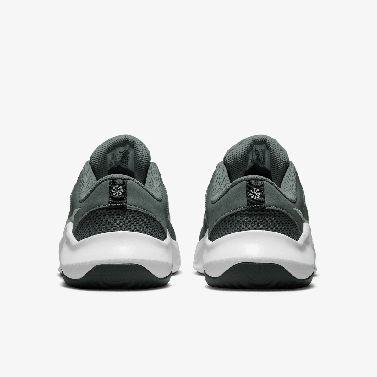 M NIKE LEGEND ESSENTIAL 3 NN 