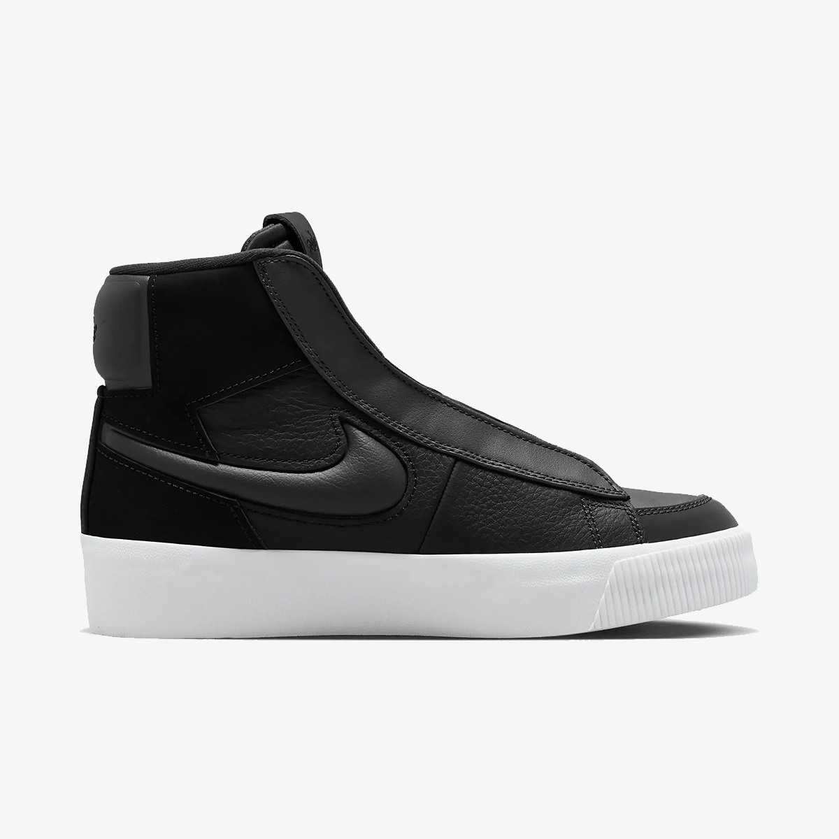 NIKE Blazer Mid Victory 