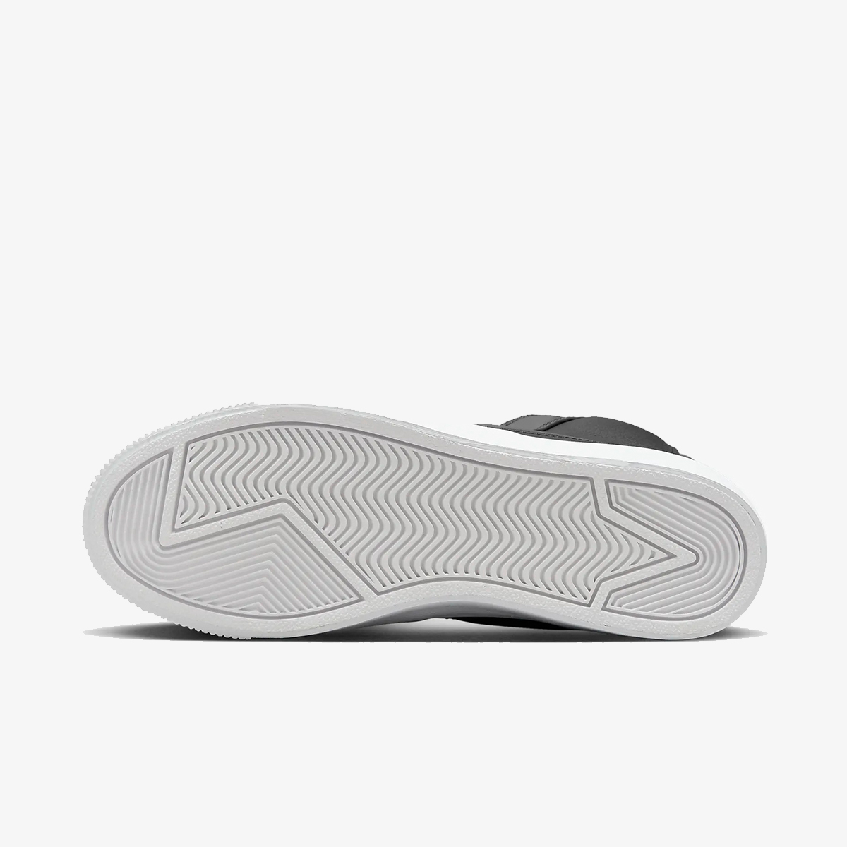NIKE Blazer Mid Victory 