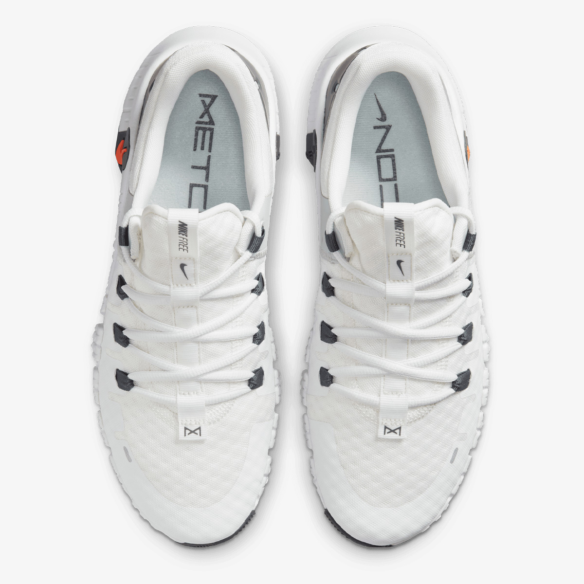 NIKE Free Metcon 5 