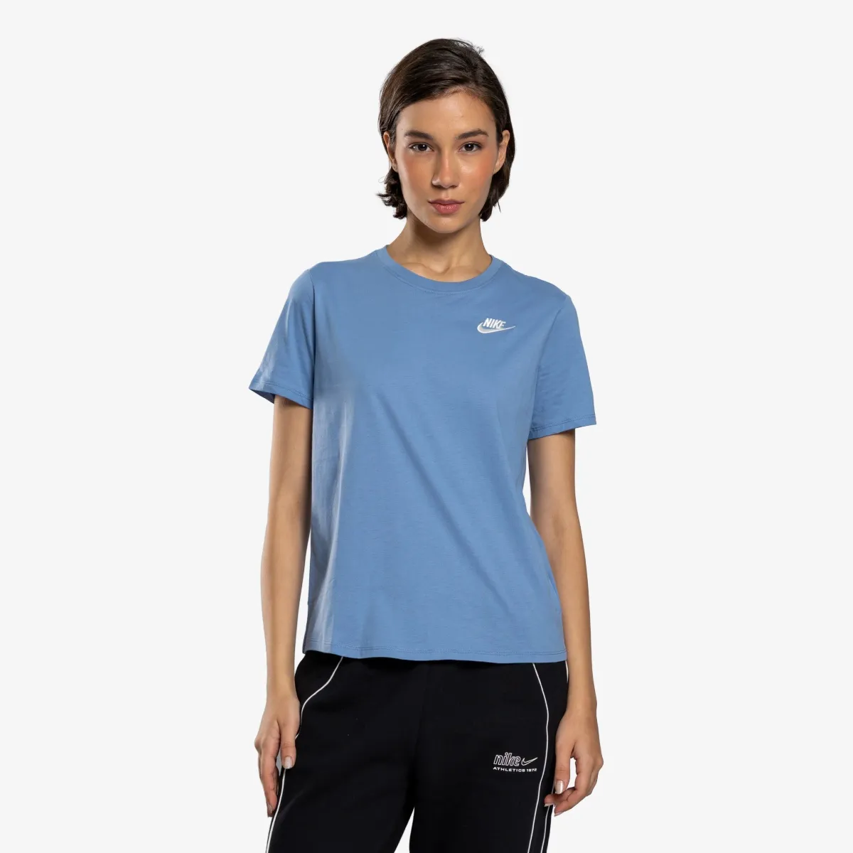 Nike Sportswear Club Essential