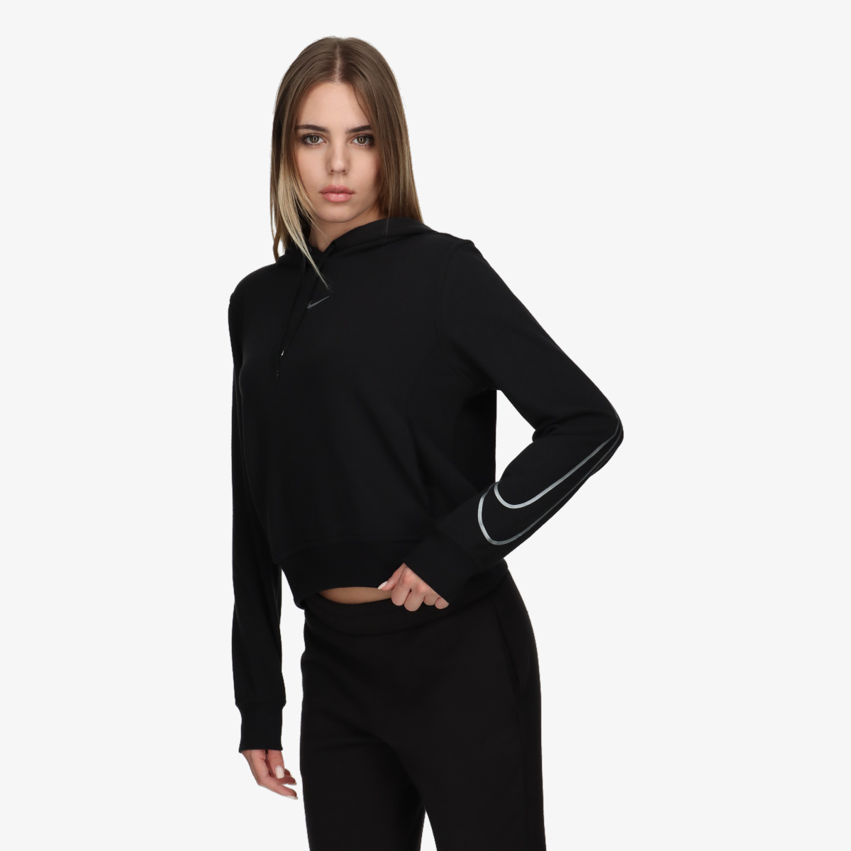 NIKE Dri-FIT One 
