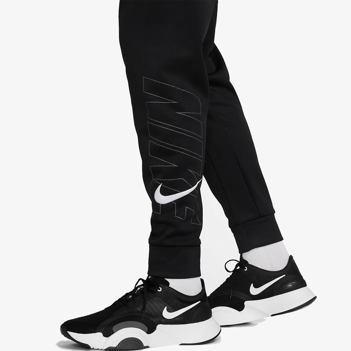 NIKE Therma-FIT 