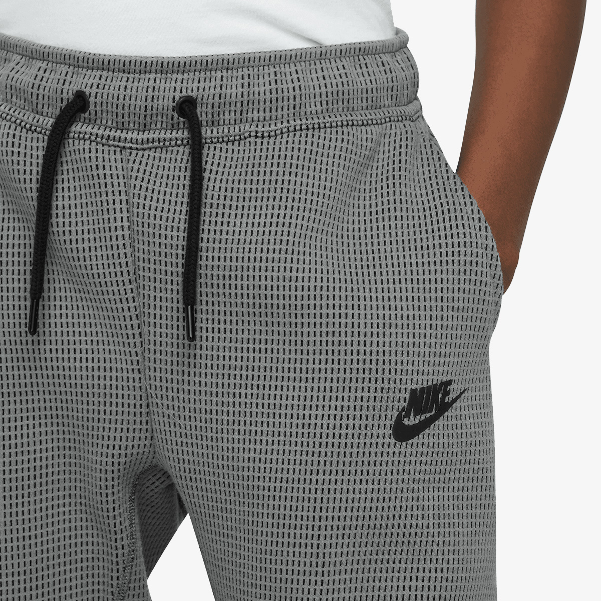 NIKE Sportswear 