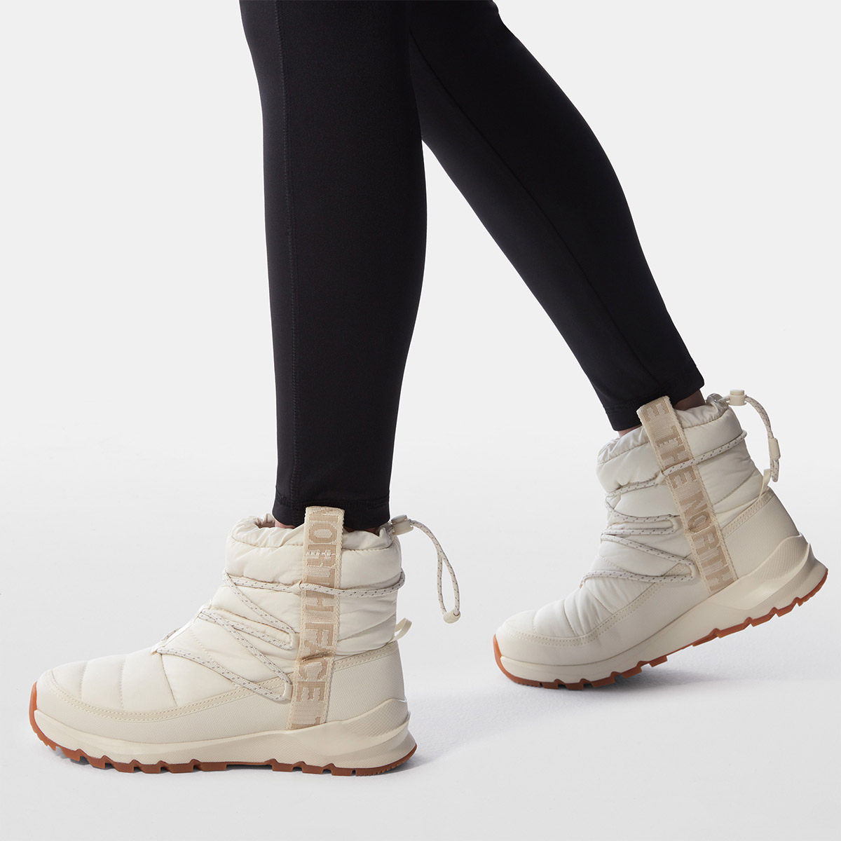 The North Face Thermoball Lace Up 