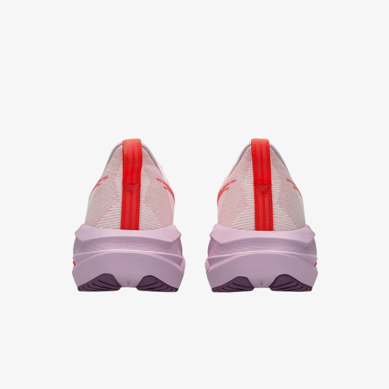 Asics Novablast 