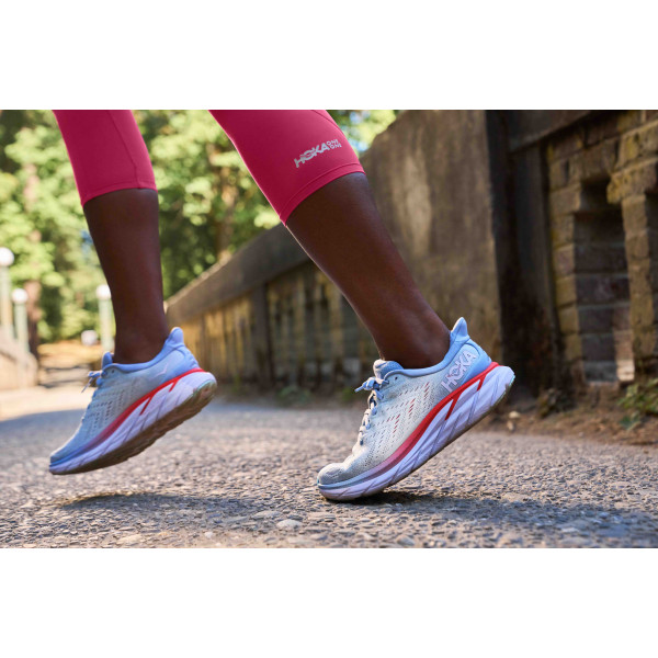 Hoka Clifton 8 