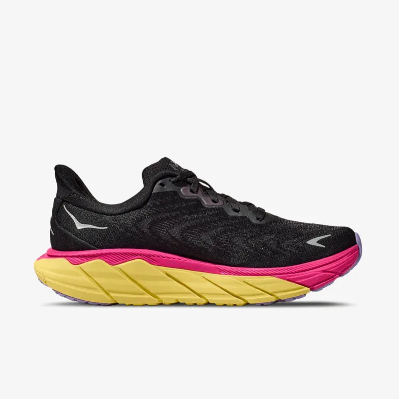 HOKA Arahi 6 