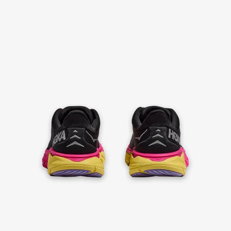 HOKA Arahi 6 
