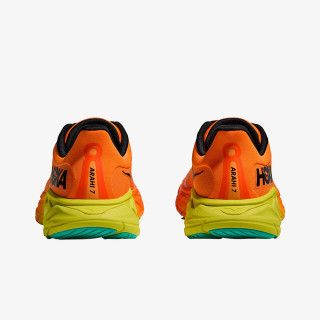 Hoka Arahi 7 