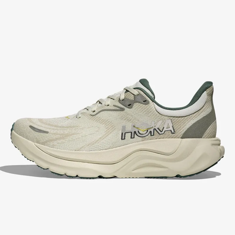 Hoka Arahi 8 