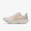 Hoka W MACH 7 