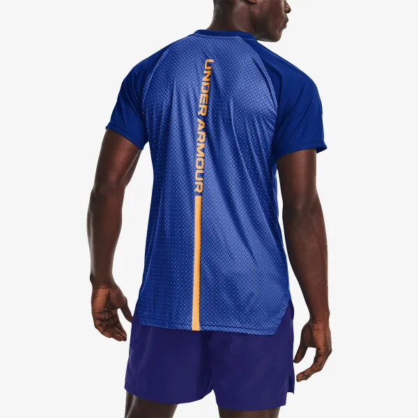 Under Armour Accelerate 