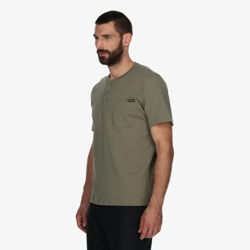 COLUMBIA Landroamer™ Short Sleeve Henley 