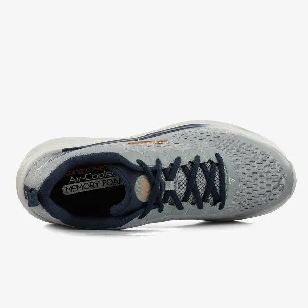 SKECHERS GLIDE-STEP SWIFT 