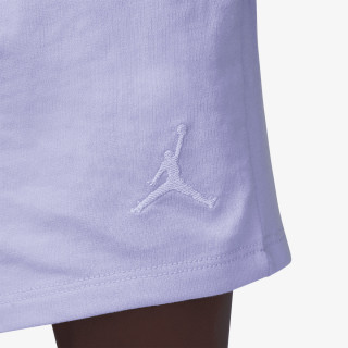Nike Essential 