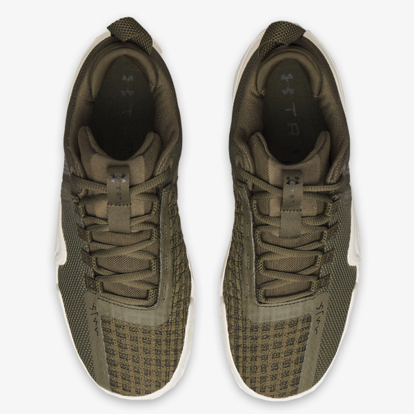 Under Armour Reign 6 