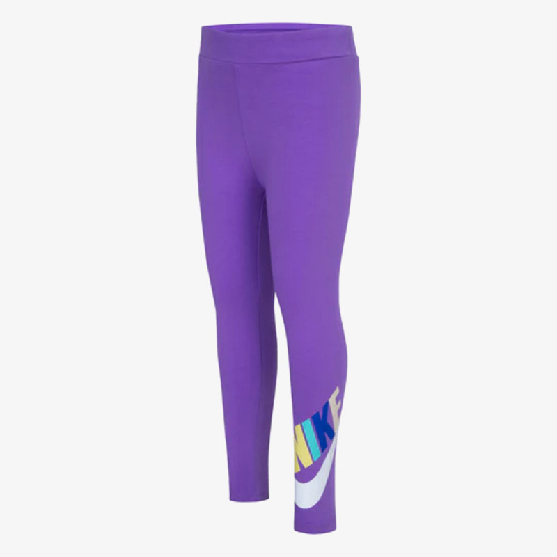 Nike Sportswear Club 