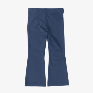 Nike Swoosh On Pointe 