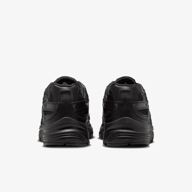 Nike Initiator 