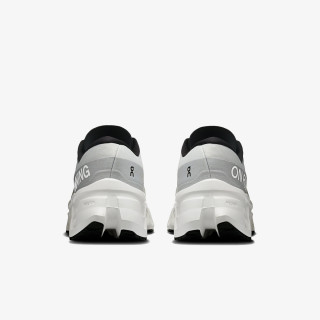 On Cloudmonster 3 