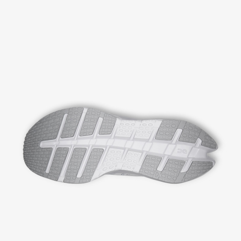 On Cloudrunner 3 