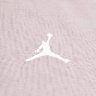 Nike Brooklyn Essentials 