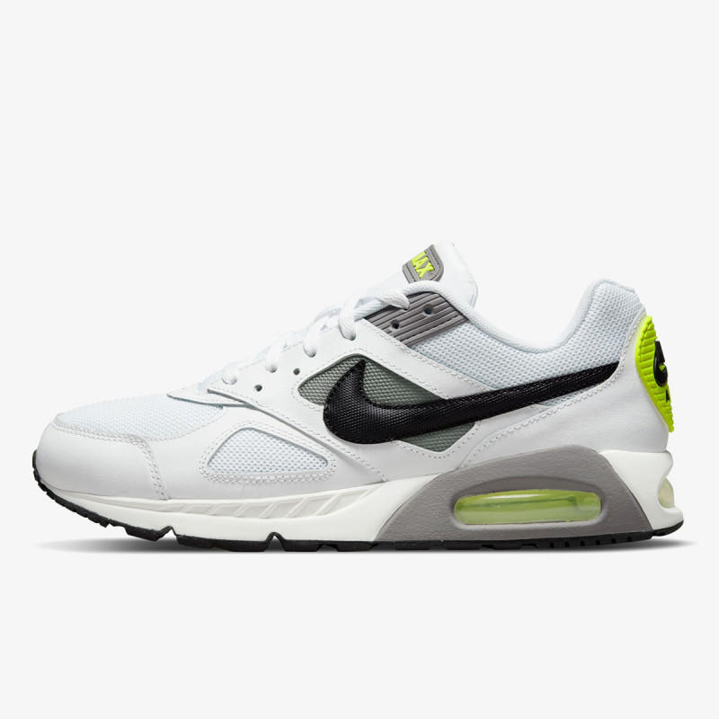 NIKE AIR MAX IVO 