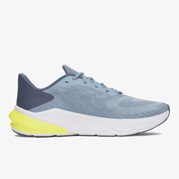Under Armour UA Turbulence 3 