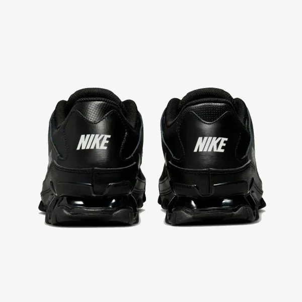 Nike Reax 8 TR 