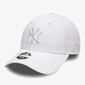 New Era Essential 940 