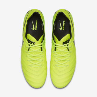 Nike Legend VI 
