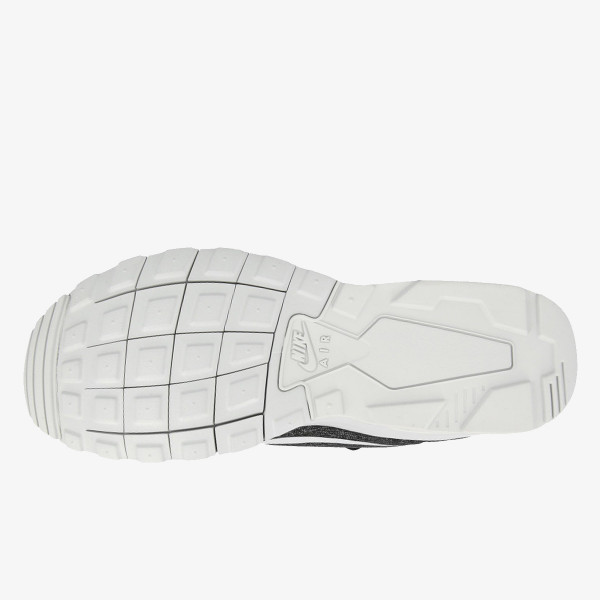 Nike NIKE AIR MAX MOTION RACER 