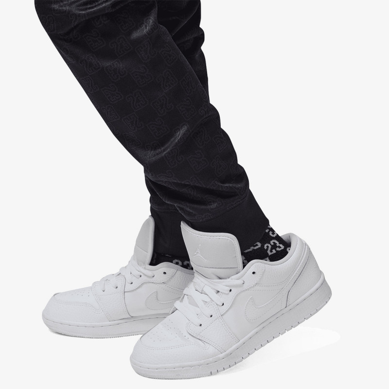 Nike Monogram 