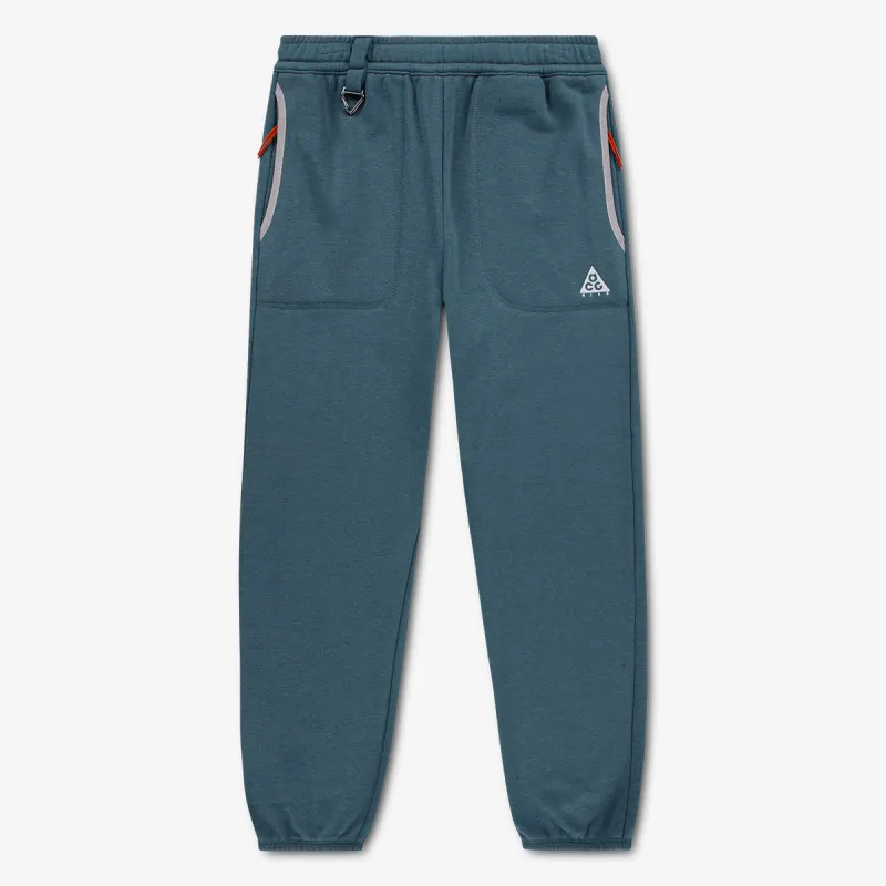 Nike ACG 