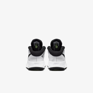 Nike TEAM HUSTLE D 9 (GS) 