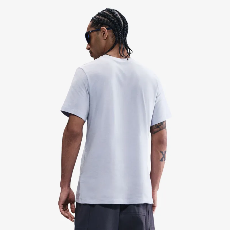 Nike Sportswear Club 