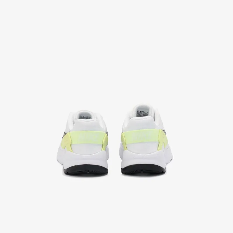 Nike LD Victory 