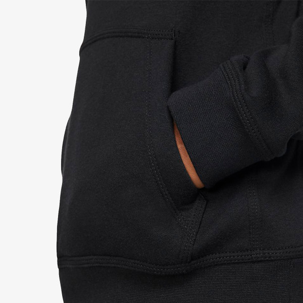 Nike Sportswear Club 