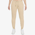 Nike Sportswear Essential 