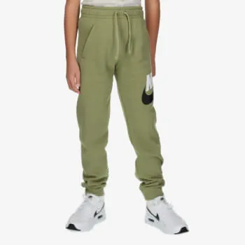 NIKE Sportswear Club 